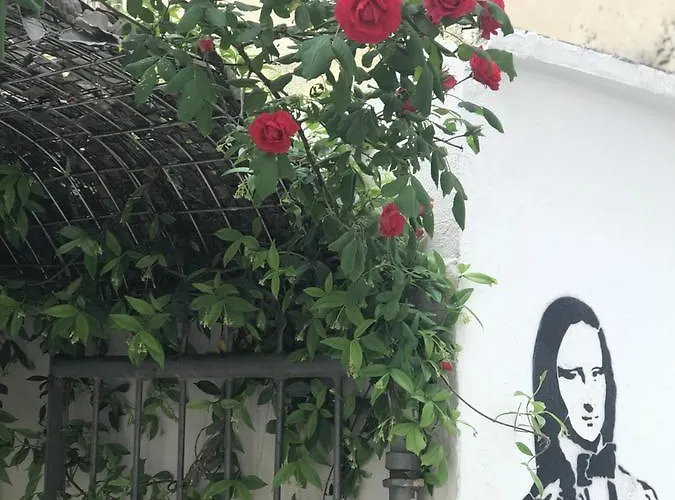 Alla Frasca Hotell *