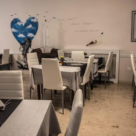 Alla Frasca ホテル ソットマリーナ